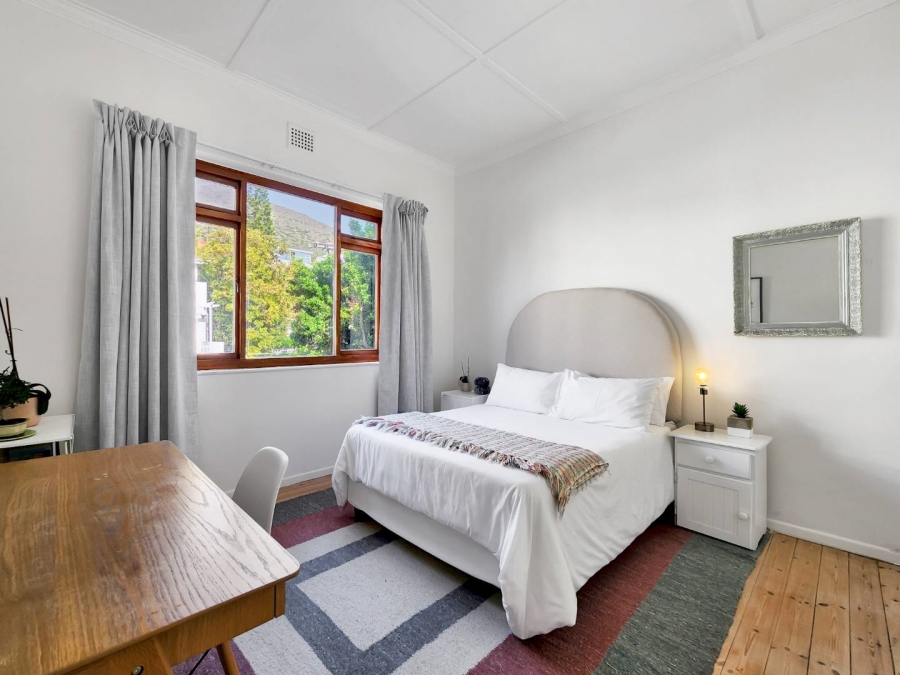To Let 2 Bedroom Property for Rent in Green Point Western Cape